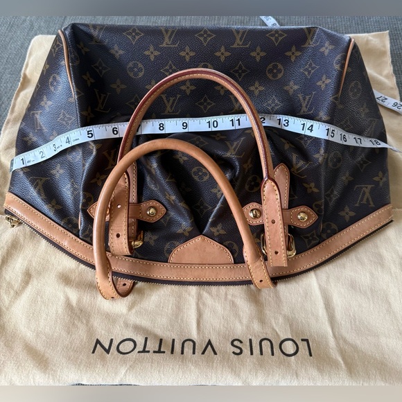 Authentic Louis Vuitton Zipper bag. Like new! In excellent conditions, - Picture 17 of 17